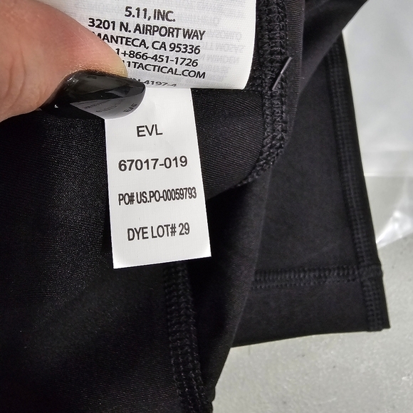 5.11 tactical PT-R Max Effort Capri women's size large new with tag - Picture 10 of 12
